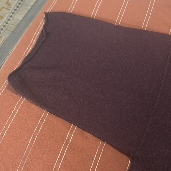 Sweater - Picture 4 of 5